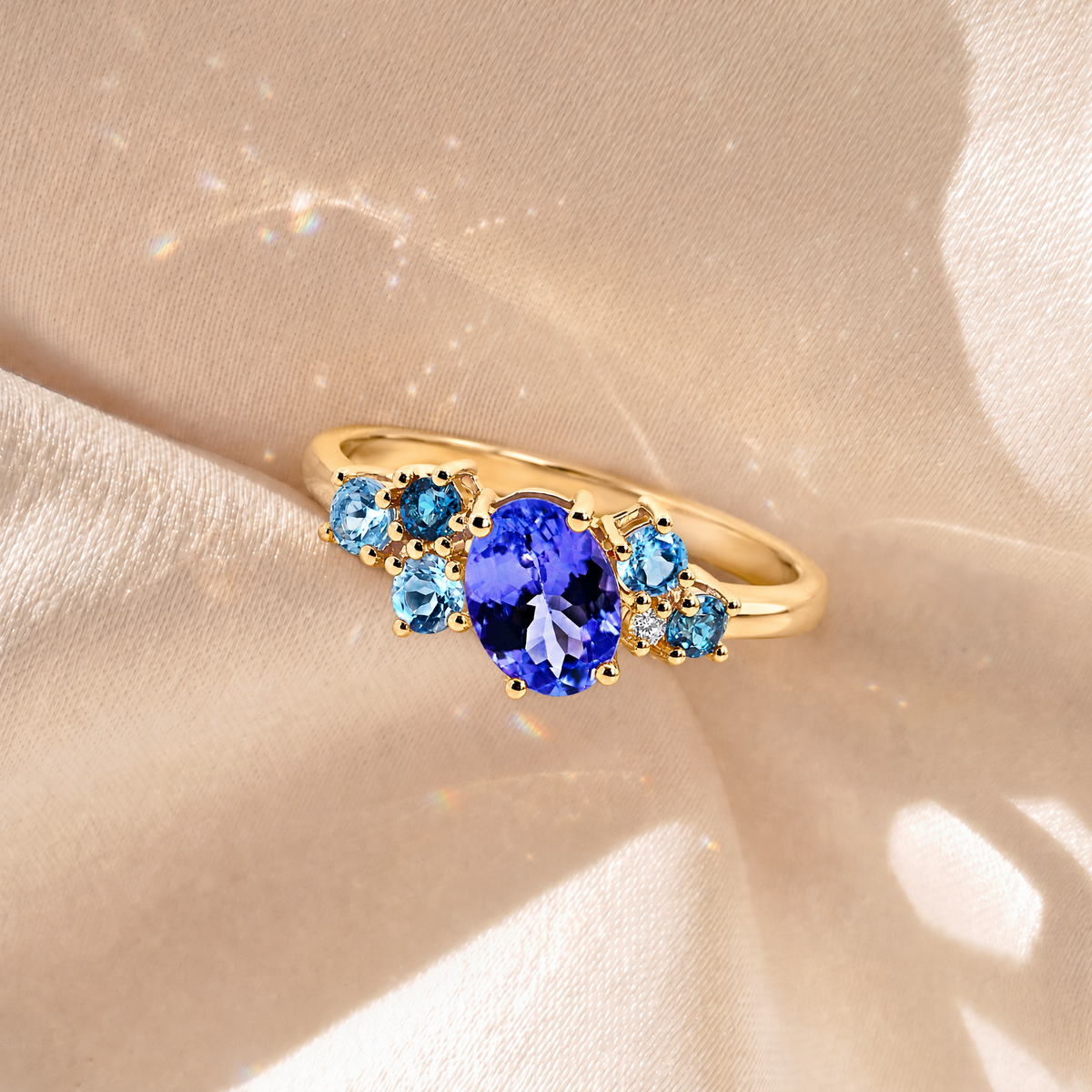 9ct Yellow Gold Multi Blue Coloured Stone Dress Ring