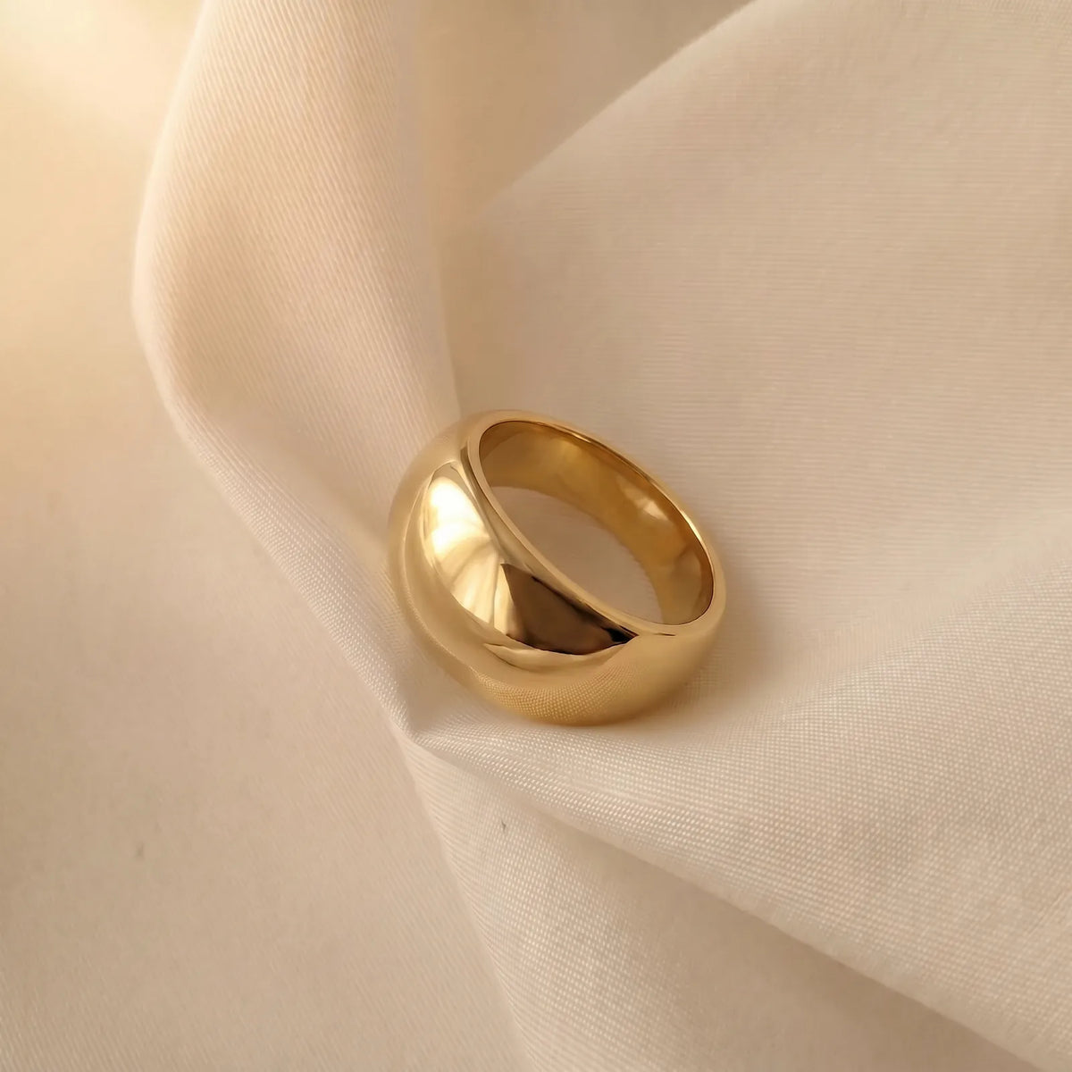 9ct Yellow Gold Polished Dome Ring