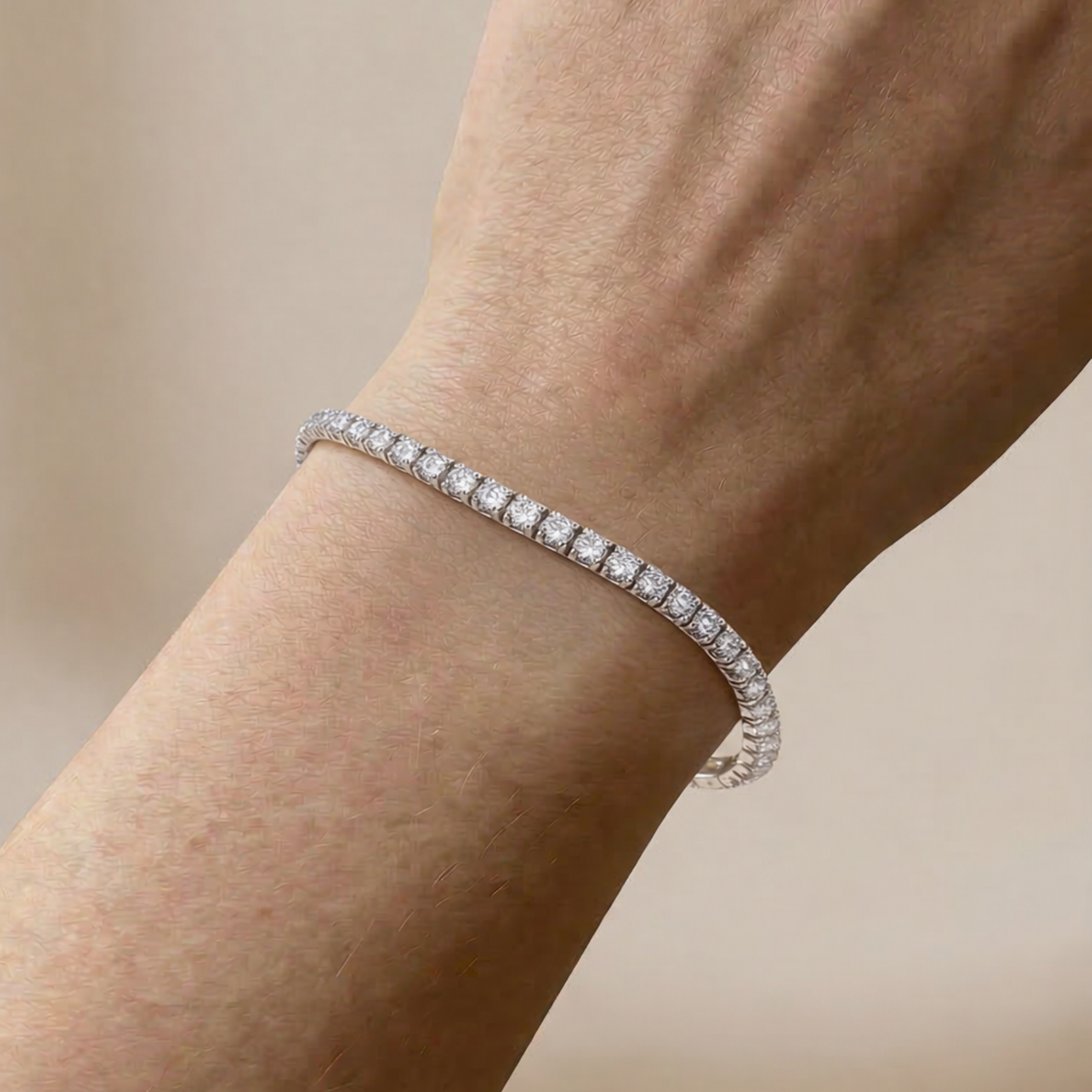 9ct White Gold 5.00ct Lab Grown Diamond Tennis Bracelet