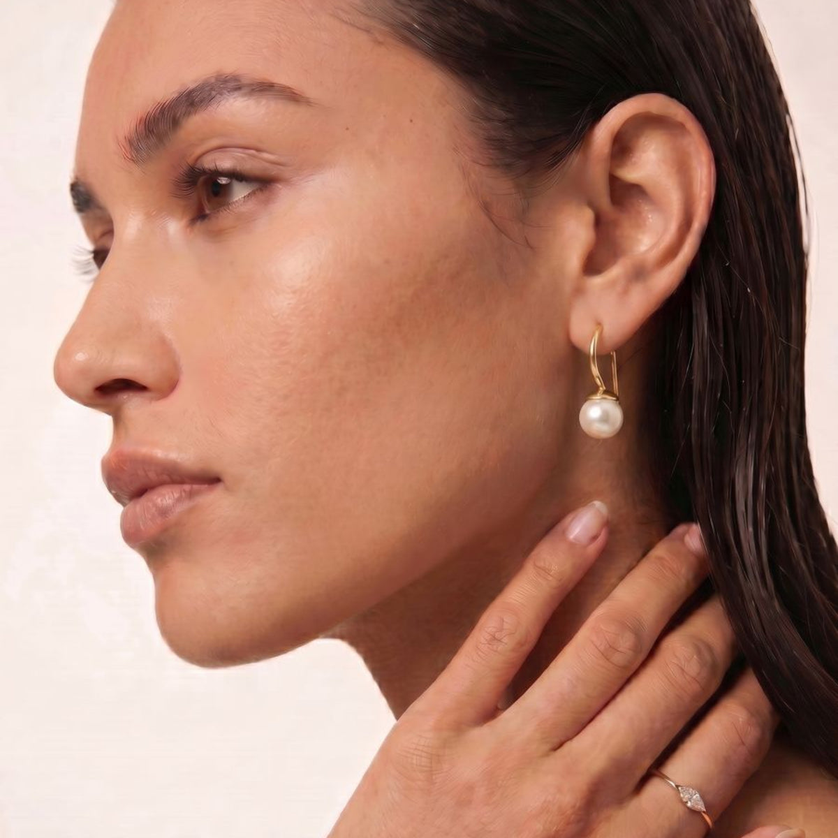 9ct Yellow Gold Freshwater Pearl Drop Earrings