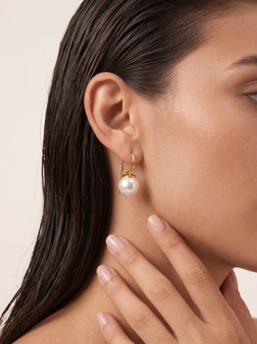 9ct Yellow Gold Freshwater Pearl Drop Earrings