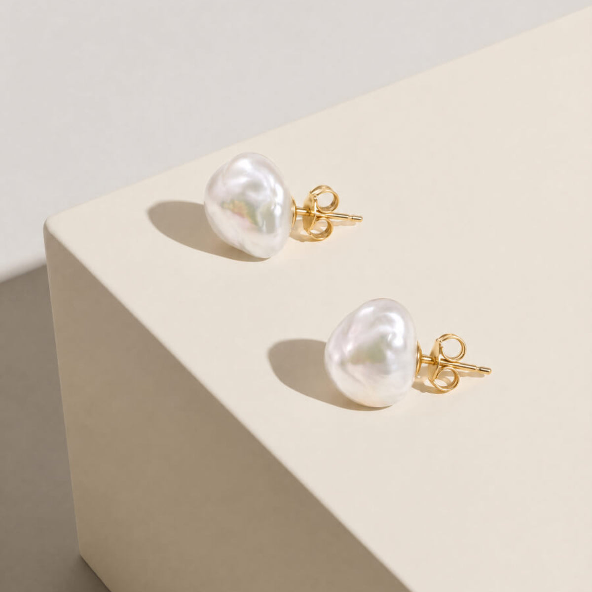 9ct Yellow Gold Keshi Pearl Stud Earrings