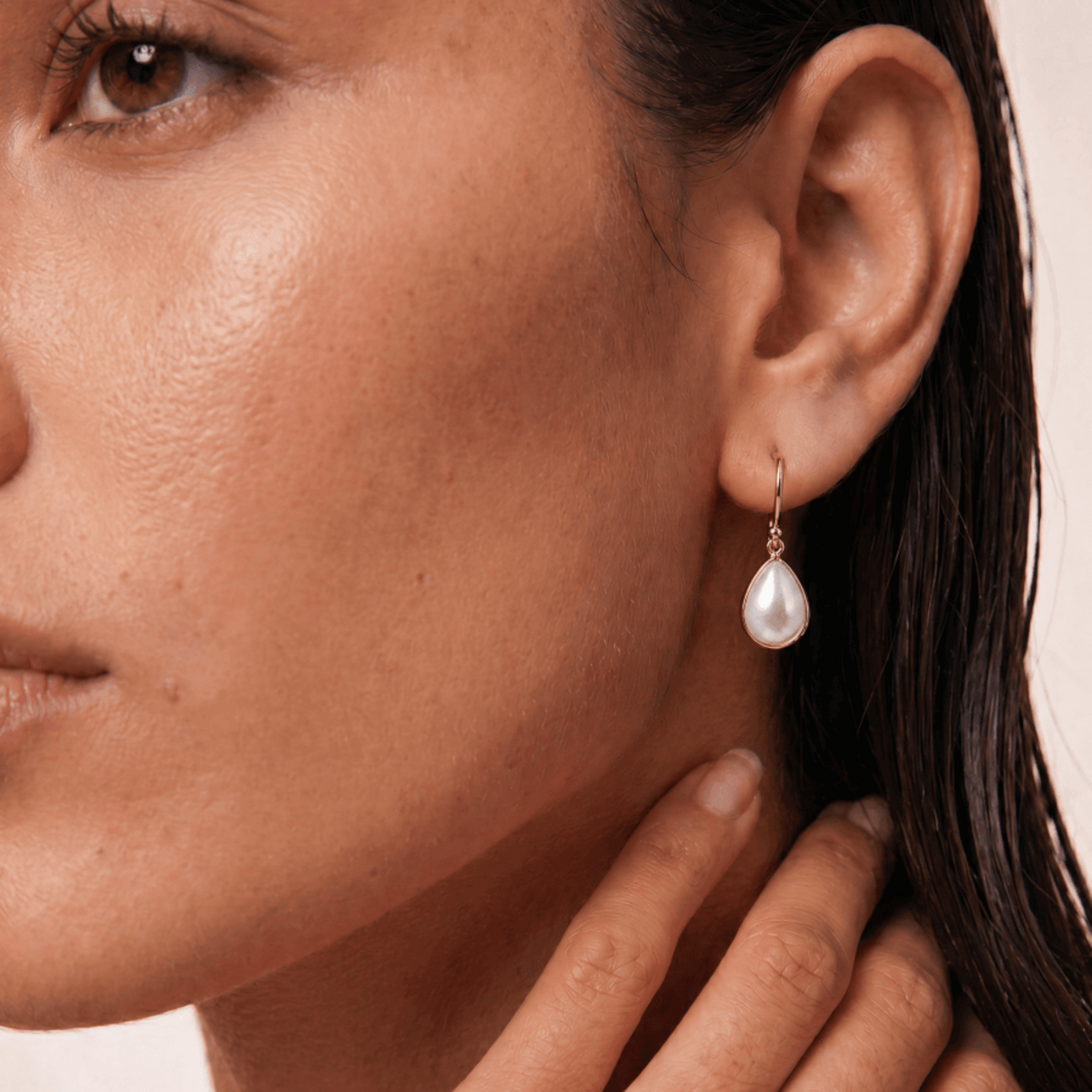 9ct Yellow Gold Mabe Pearl Teardrop Earrings