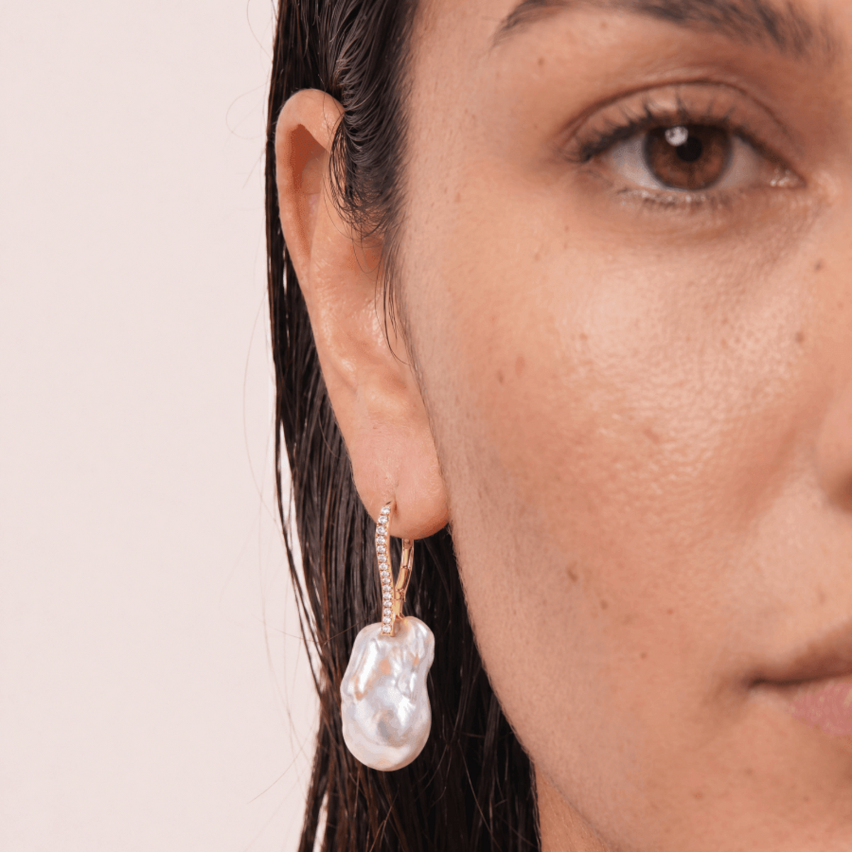 14ct Yellow Gold Baroque Pearl and Diamond Drop Earring