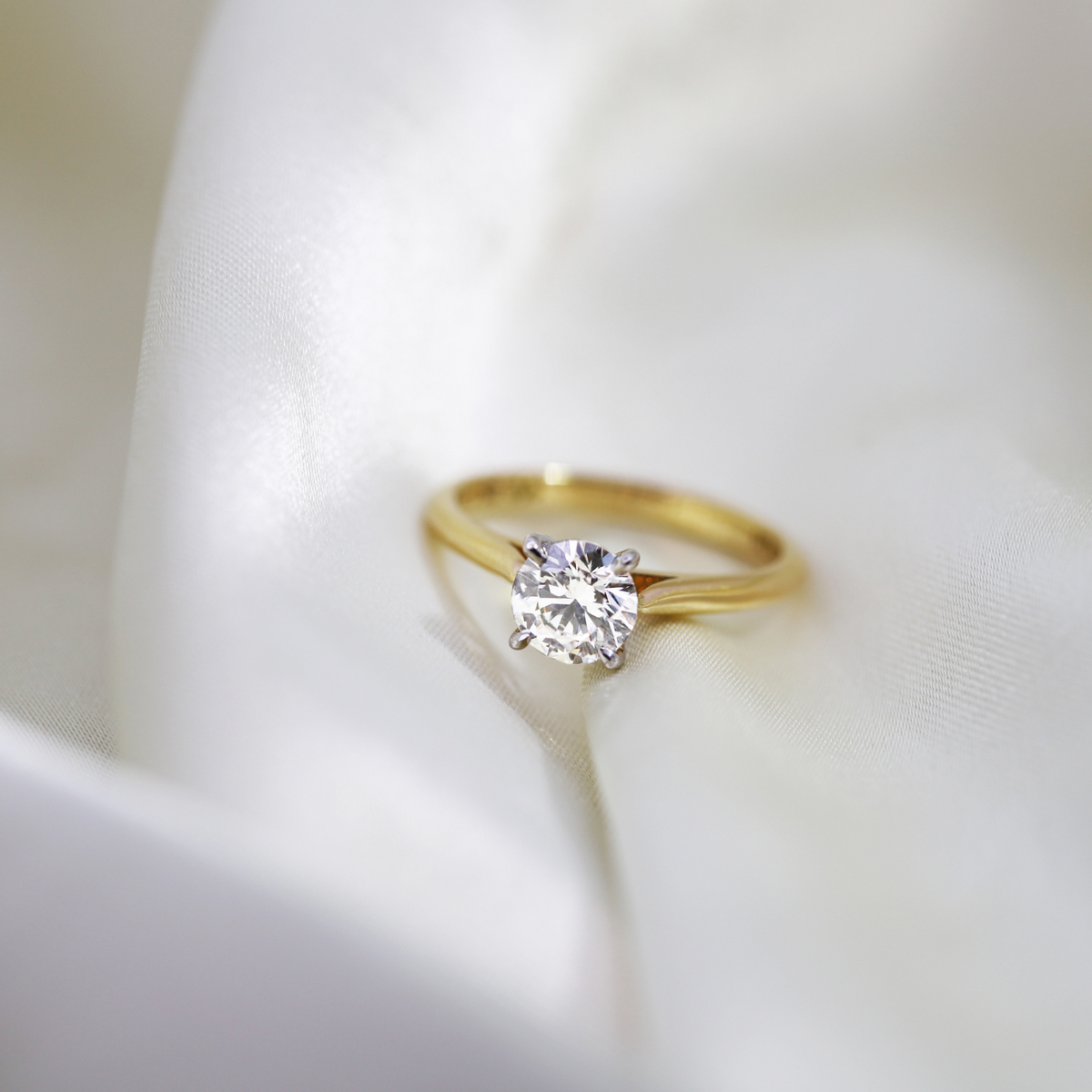 The Cleo | 1.00ct Round Lab Grown Diamond Engagement Ring