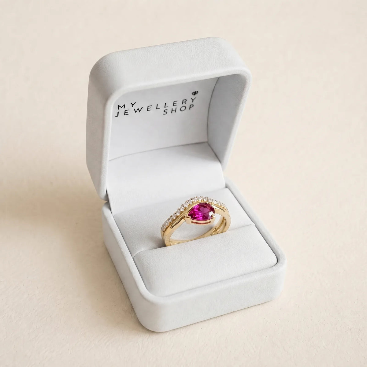 9ct Yellow Gold Rhodolite Garnet & Lab Grown Diamond Dress Ring