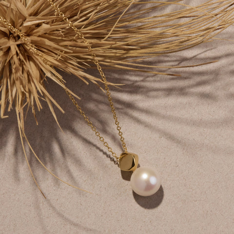Najo Yellow Gold Plated Mirage Pearl Necklace - alternate view