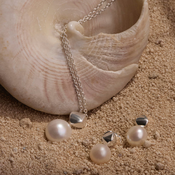 Najo Mirage Pearl Necklace - alternate view