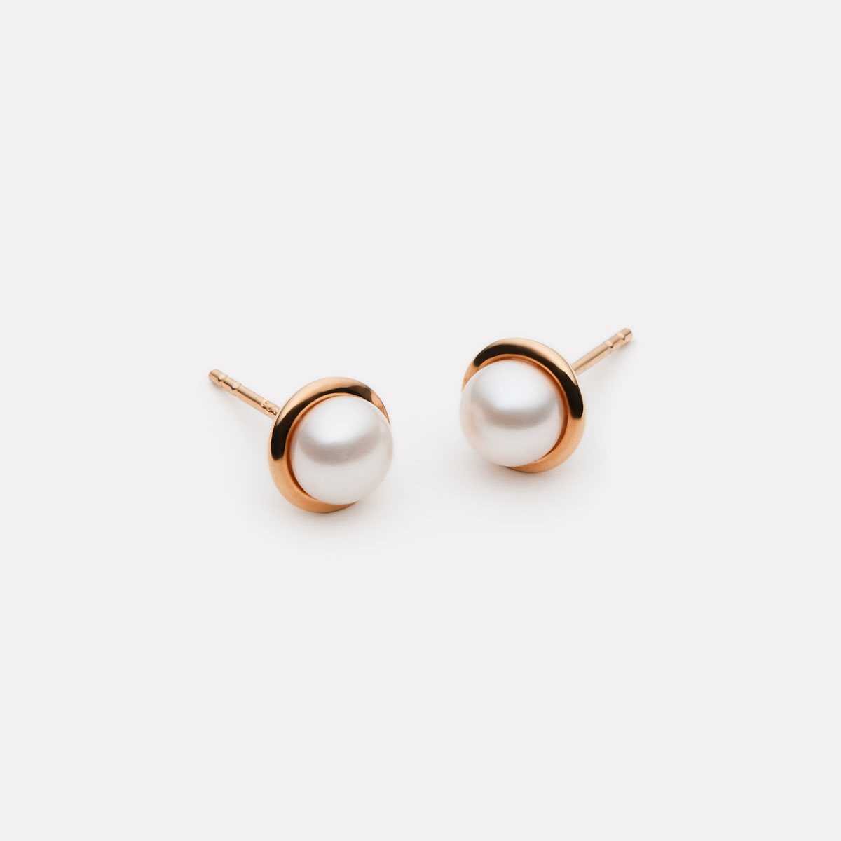 Najo Moonbeam Pearl Stud Earrings