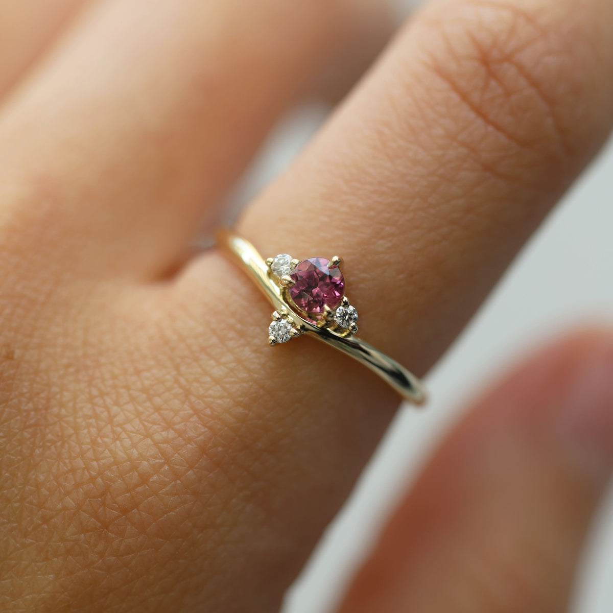 9ct Yellow Gold Rhodolite Garnet & Lab Grown Diamond Ring