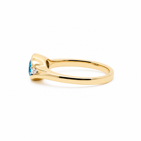 9ct Yellow Gold London Blue Topaz & Lab Grown Diamond Ring - alternate view