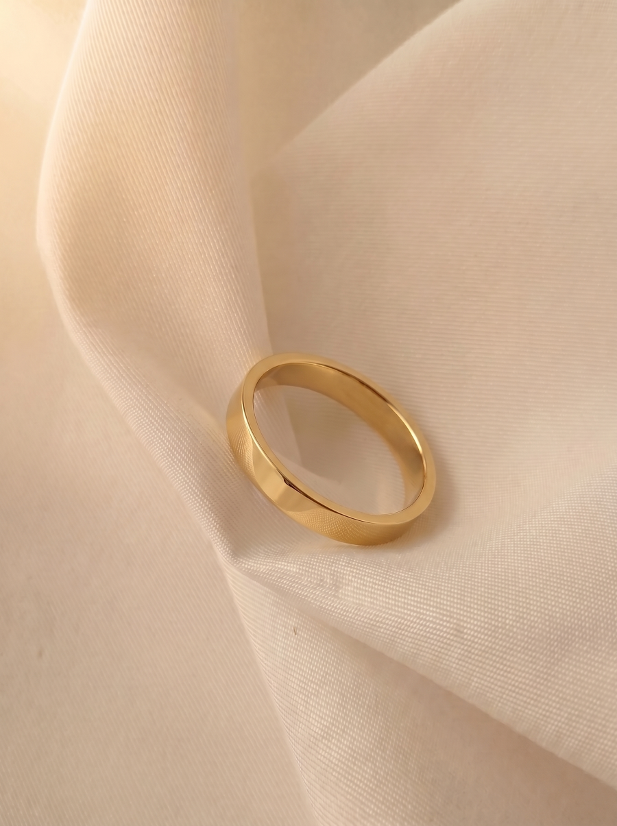 Ladies 9ct Yellow Gold Solid Plain Wedding Ring