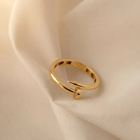 9ct Yellow Gold Nail Design Ring - alternate view