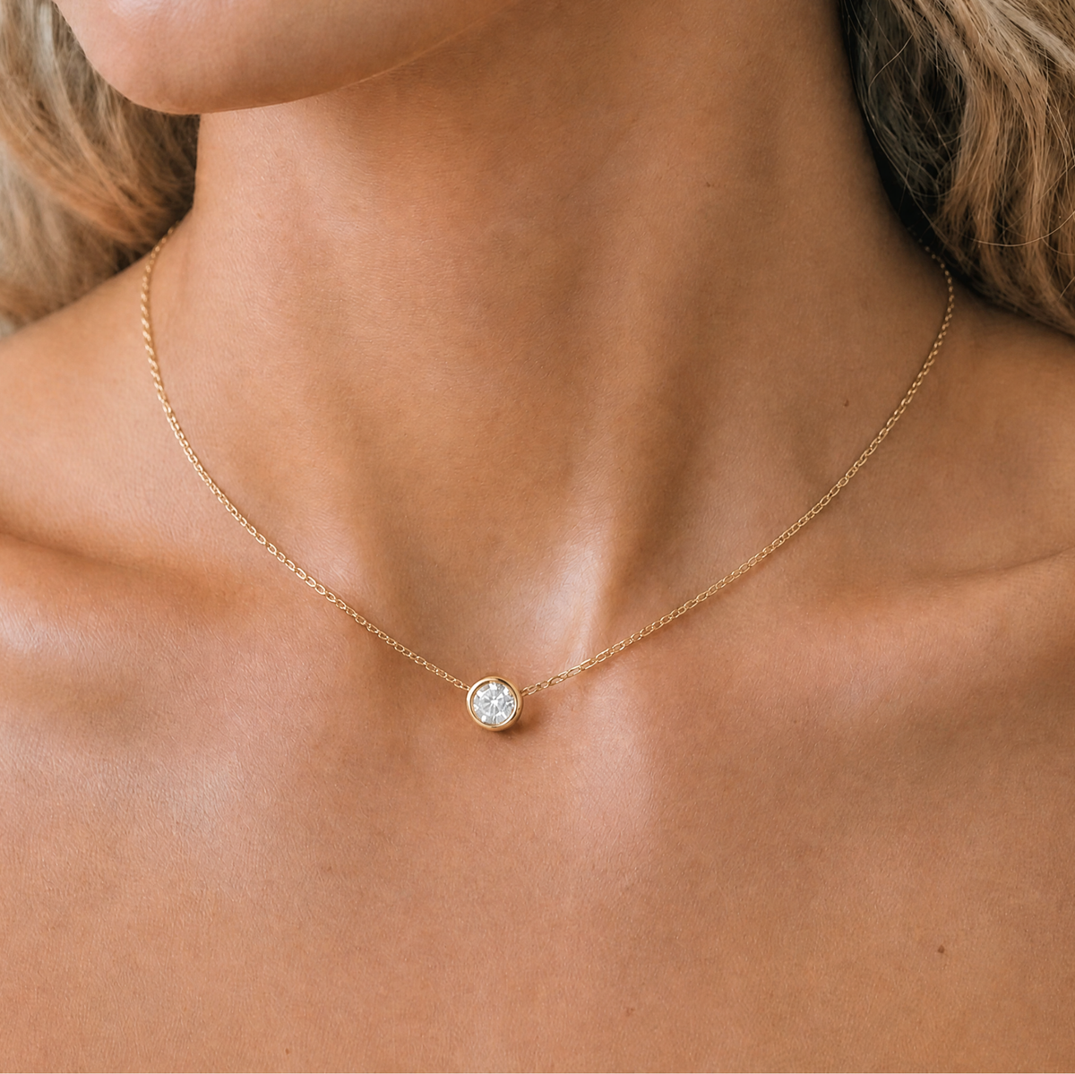 The Bronte | 1.05ct Round Bezel Set Slider Lab Grown Diamond Pendant