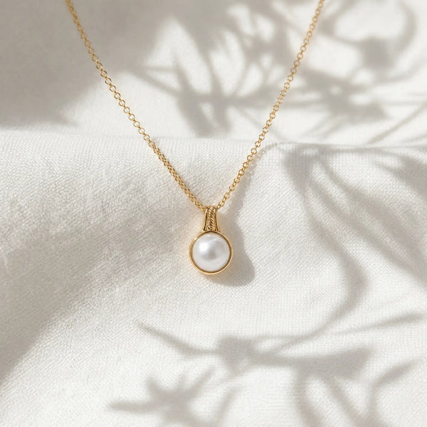 9ct Yellow Gold Mabe Pearl Pendant - alternate view