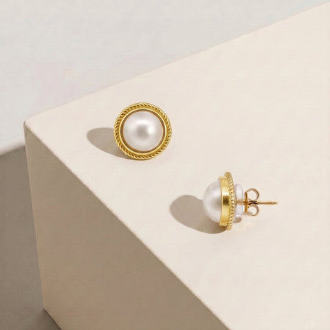9ct Yellow Gold Round Mabe Pearl Earring - alternate view