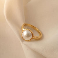 9ct Yellow Gold Mabe Pearl Ring