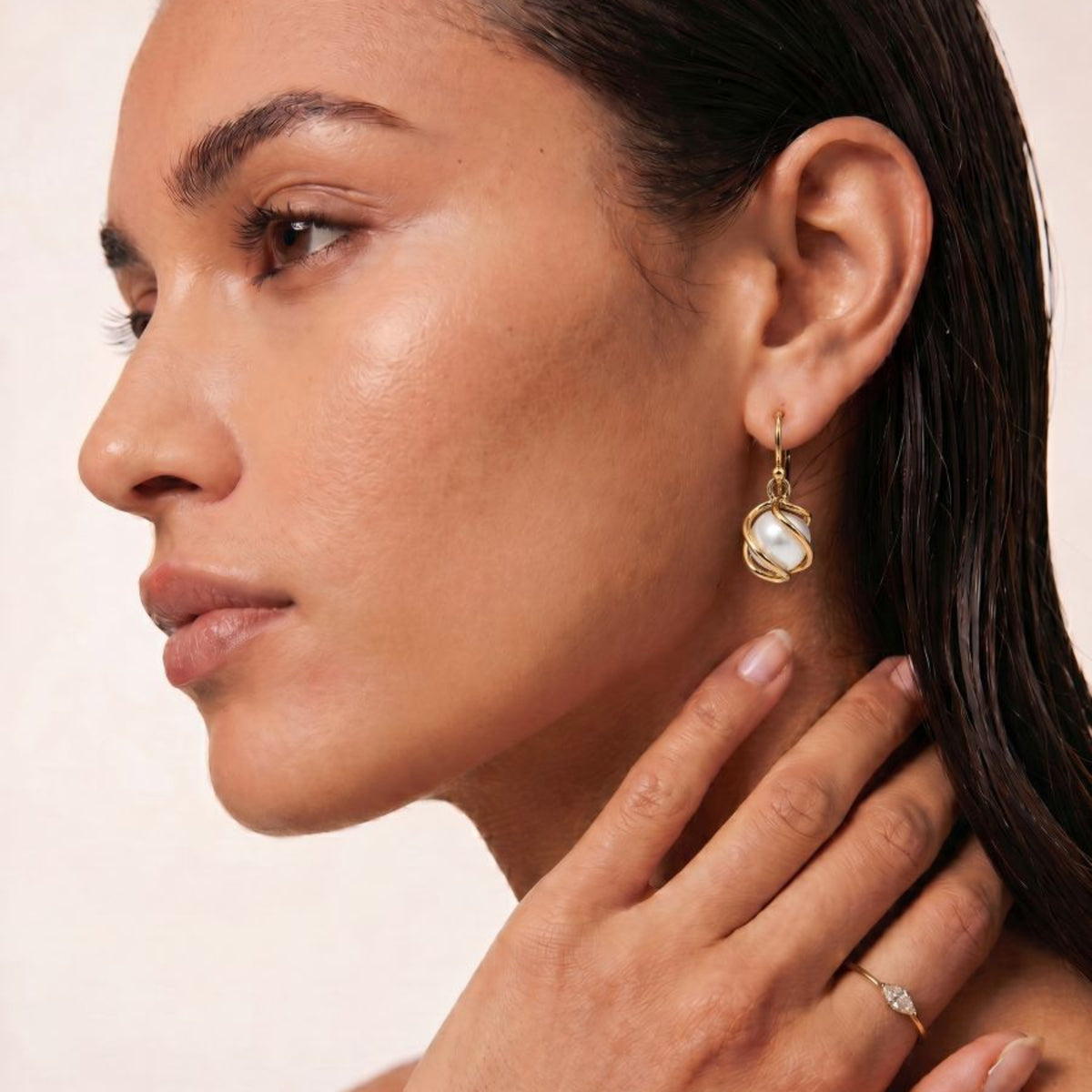 9ct Yellow Gold Freshwater Pearl Drop Earrings