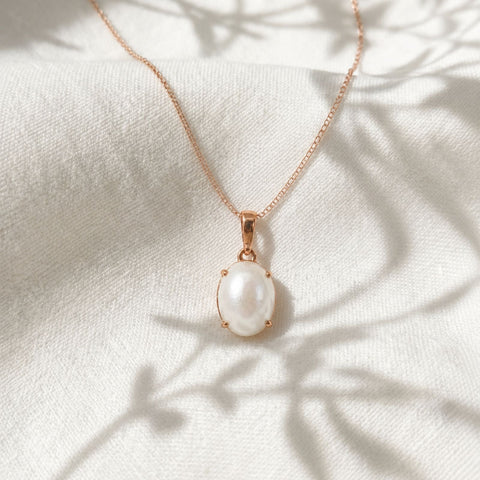 9ct Rose Gold Mabe Pearl Pendant - alternate view