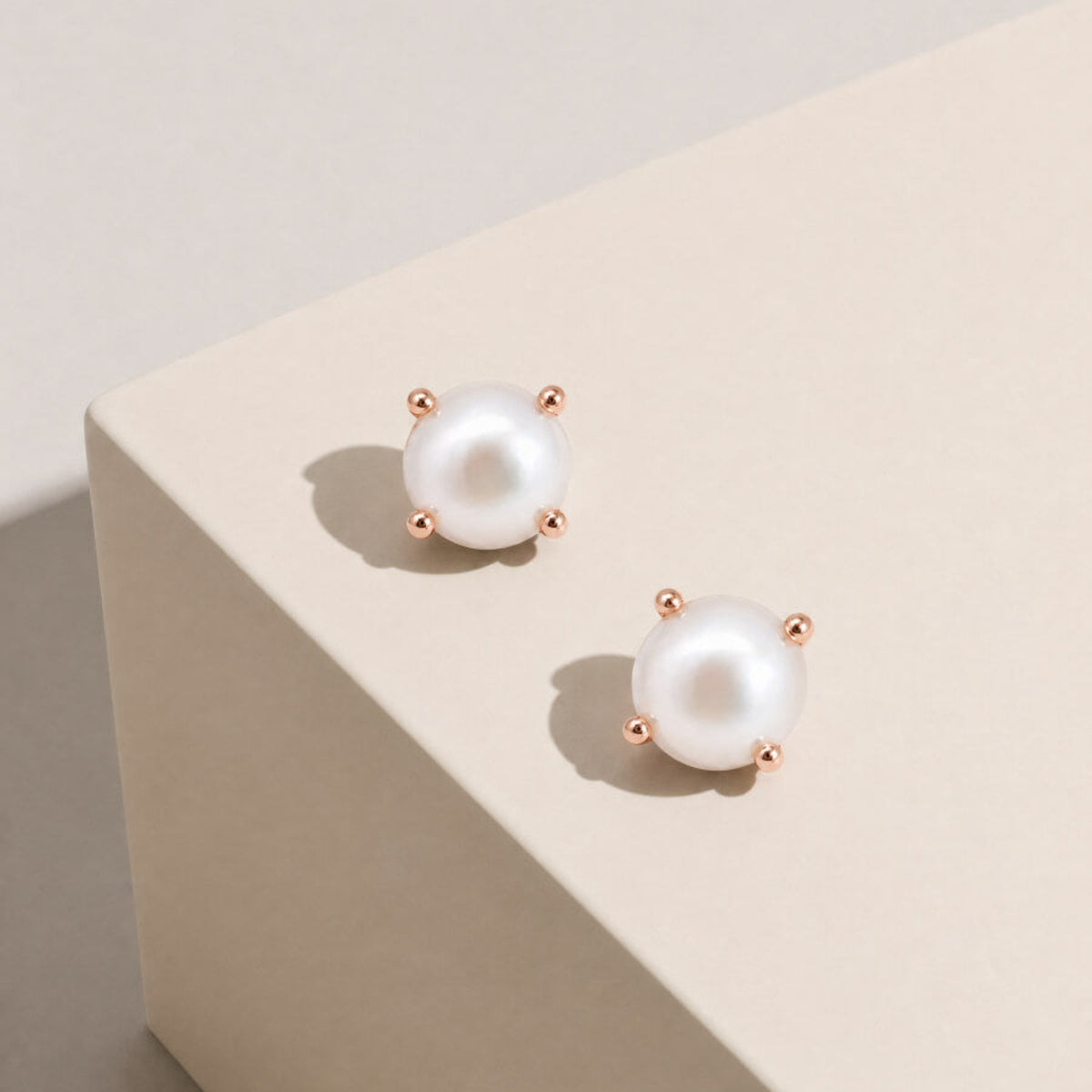9ct Rose Gold Round Mabe Pearl Stud Earrings
