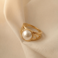 9ct Yellow Gold Mabe Freshwater Pearl Ring