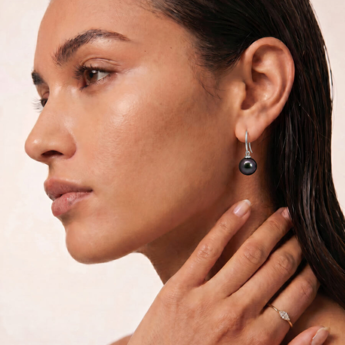 9ct White Gold Tahitian Hook Earrings