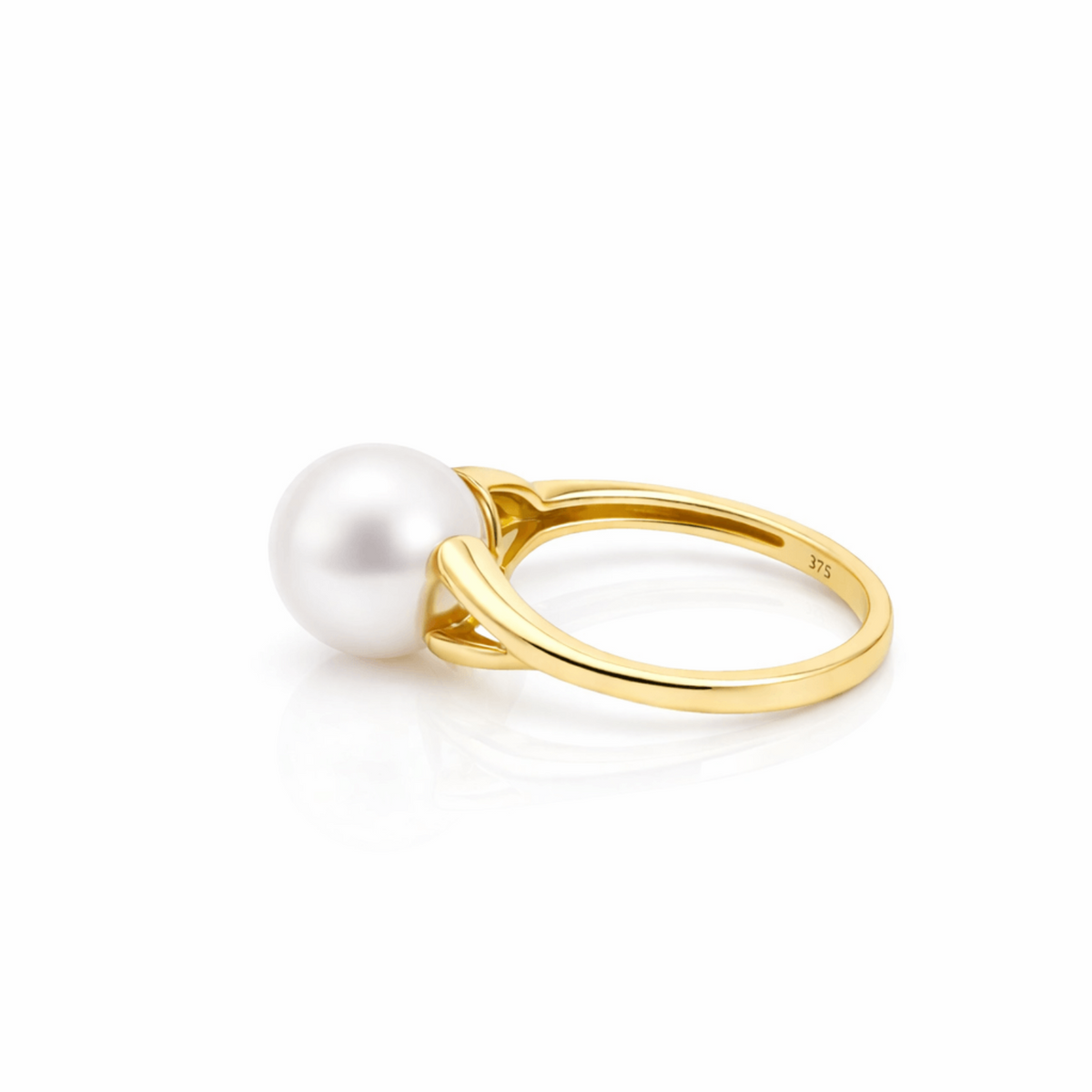 9ct Yellow Gold Freshwater Pearl Ring