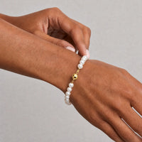 Freshwater Pearl Bracelet With 9ct Yellow Gold Clasp