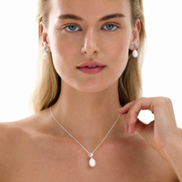 Najo Ocean Drift Pearl Necklace