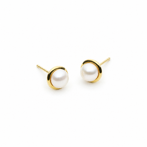 Najo Moonbeam Pearl Stud Earrings