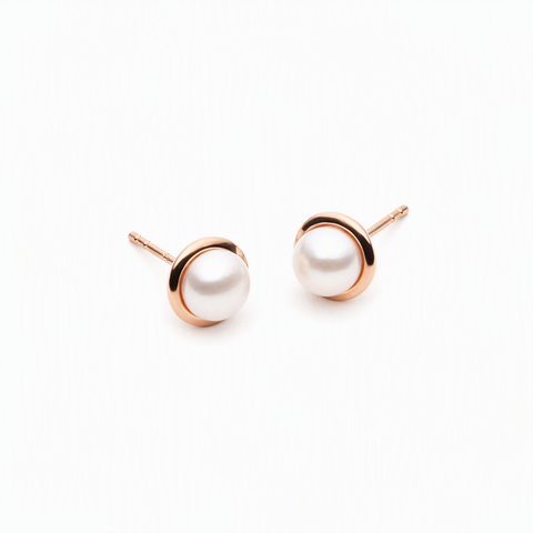 Najo Moonbeam Pearl Stud Earrings