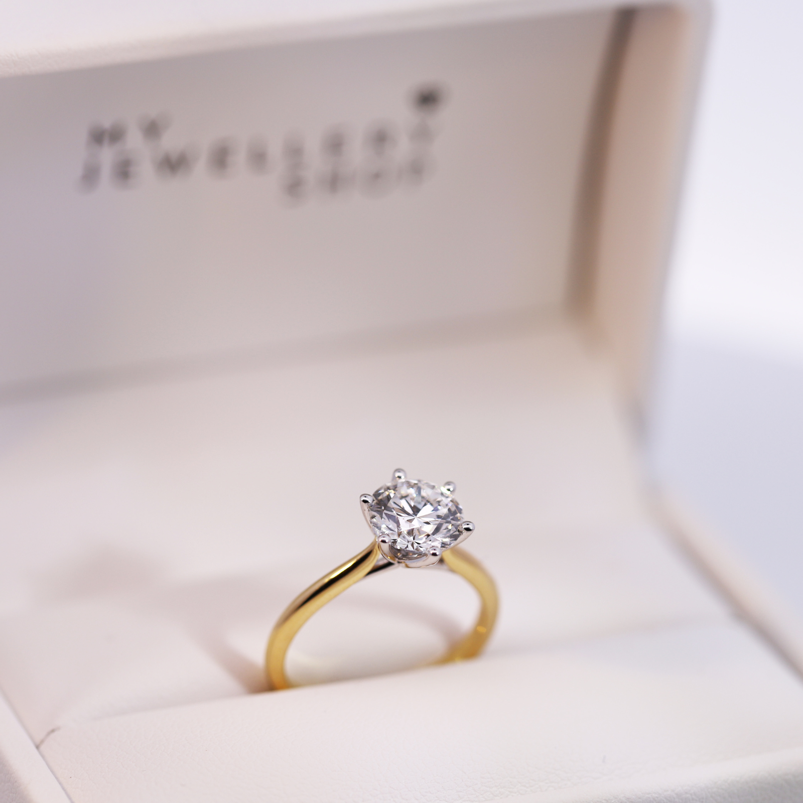 The Audrey | 1.78ct Round Lab Grown Diamond Engagement Ring