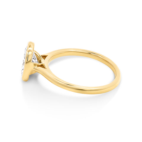 The Bianca | 1.51ct Oval Lab Grown Diamond Engagement Ring - alternate view