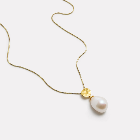 Najo Ocean Drift Yellow Gold Plated Pearl Necklace