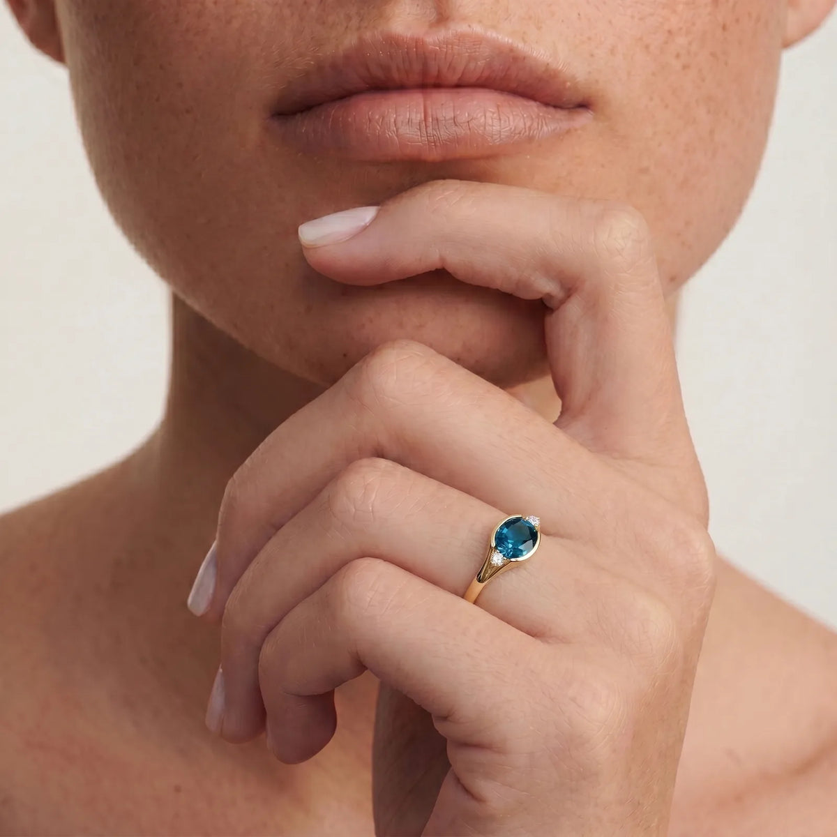 9ct Yellow Gold London Blue Topaz & Lab Grown Diamond Ring