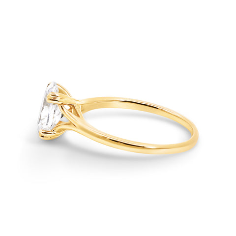 The Priya | 1.51ct Oval Lab Grown Diamond Engagement Ring - alternate view