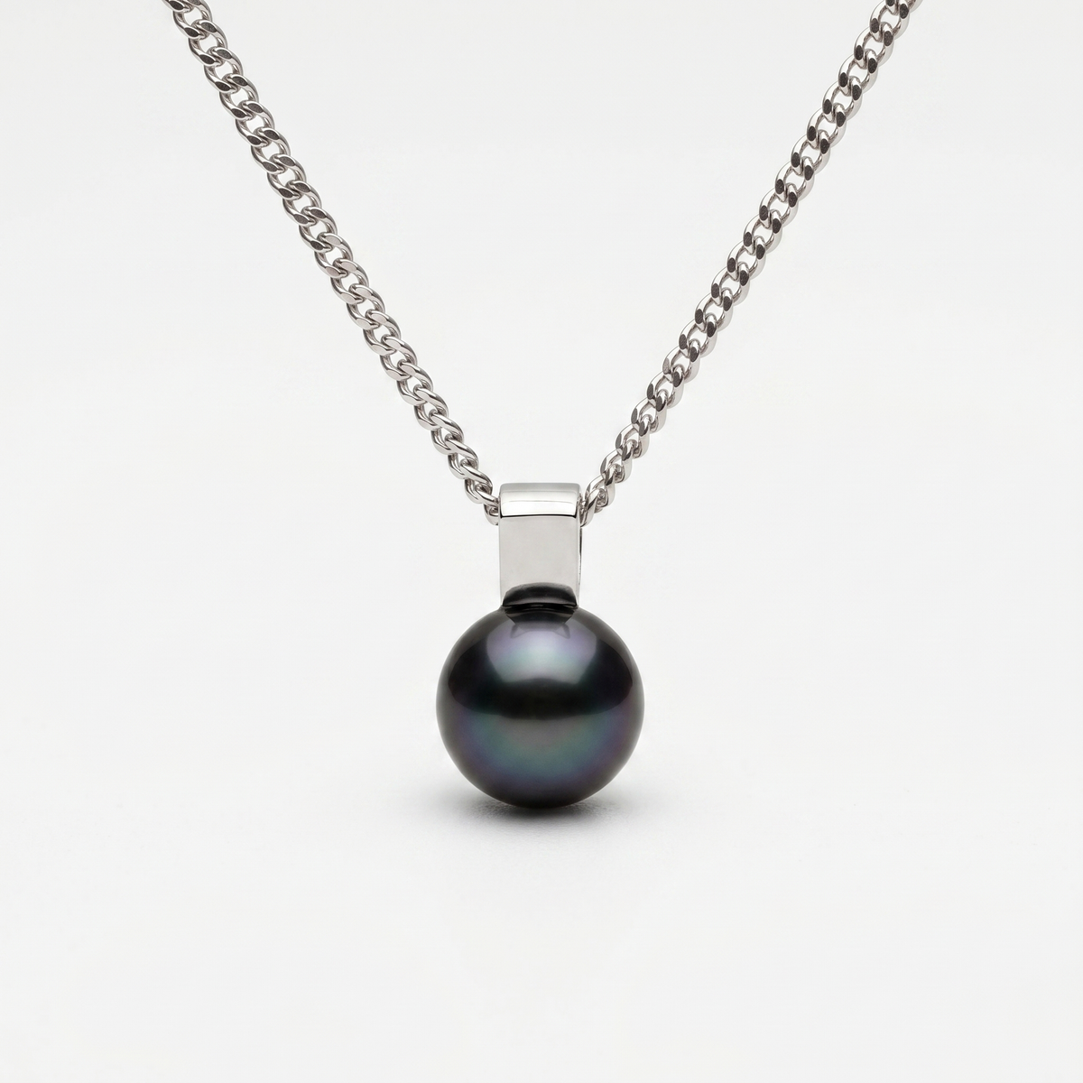 9ct White Gold Black Tahitian Pearl Pendant