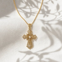18ct Yellow Gold Filigree Cross With Freshwater Pearl