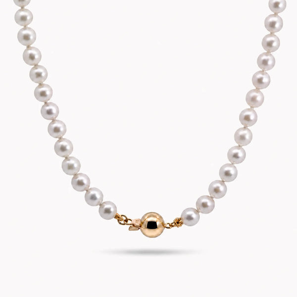 White Freshwater Pearl Necklace With 9ct Yellow Gold Clasp