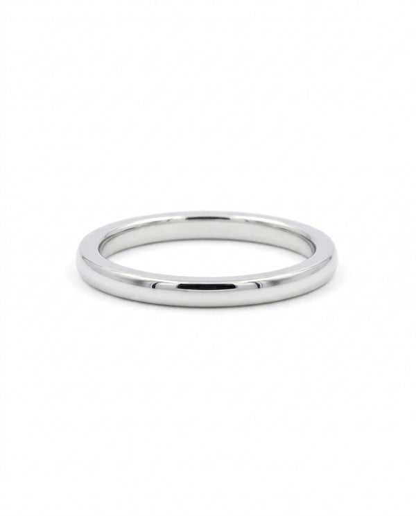 Ladies Platinum Plain Wedding Ring - alternate view