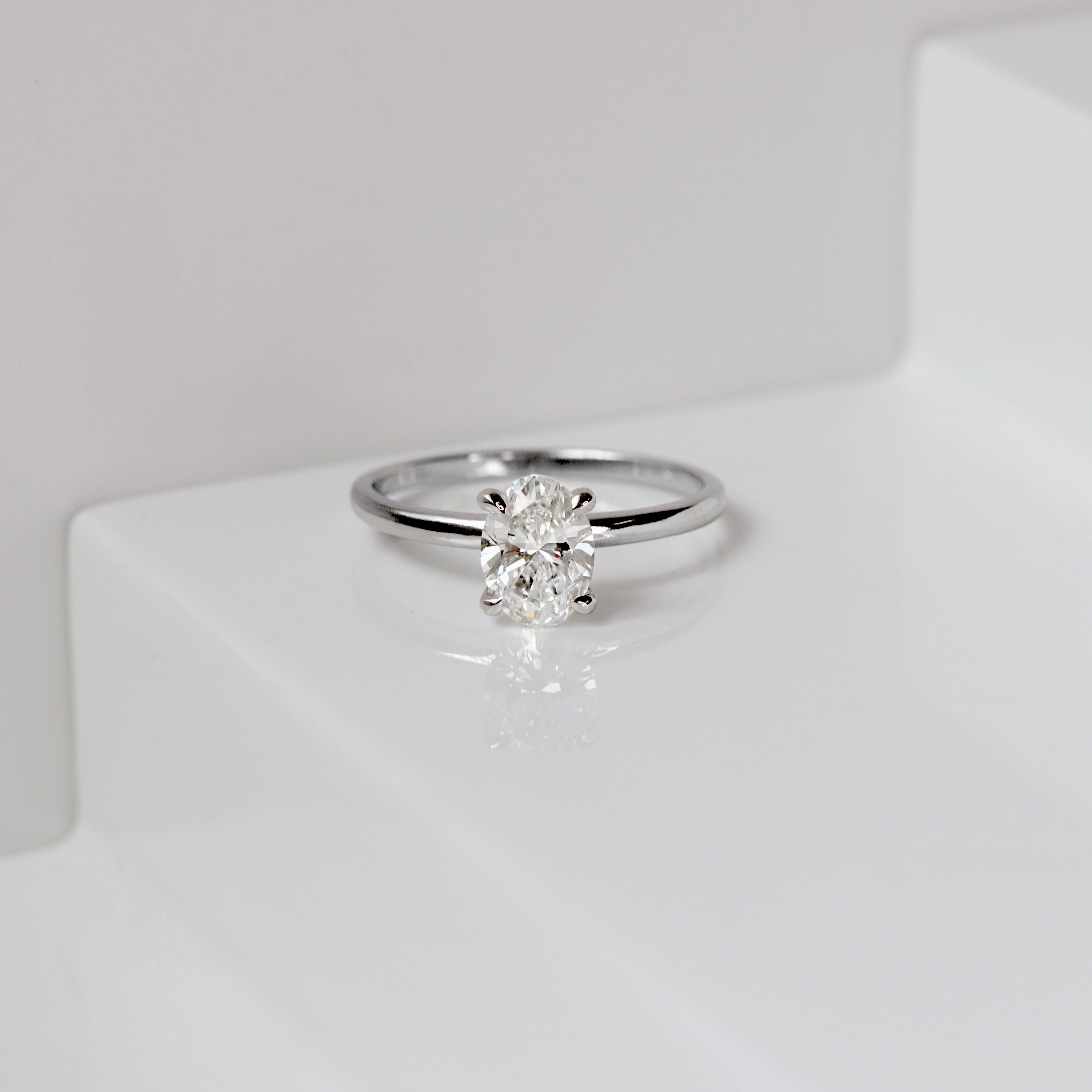 The Ally | 1.05ct Oval Lab Grown Diamond Engagement Ring