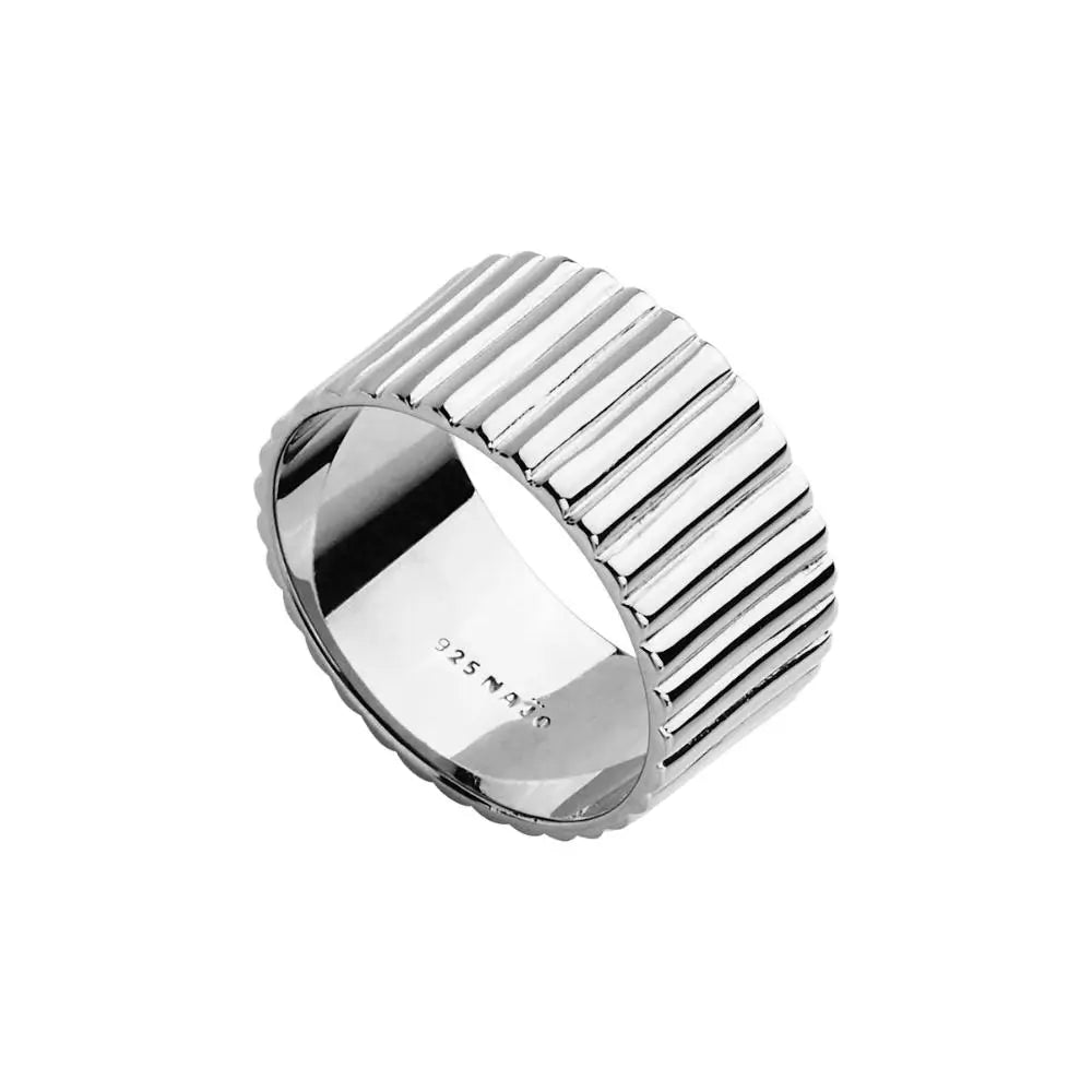 Najo Raya Wide Silver Ring