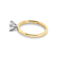 The Mia | 0.50ct Round Lab Grown Diamond Engagement Ring