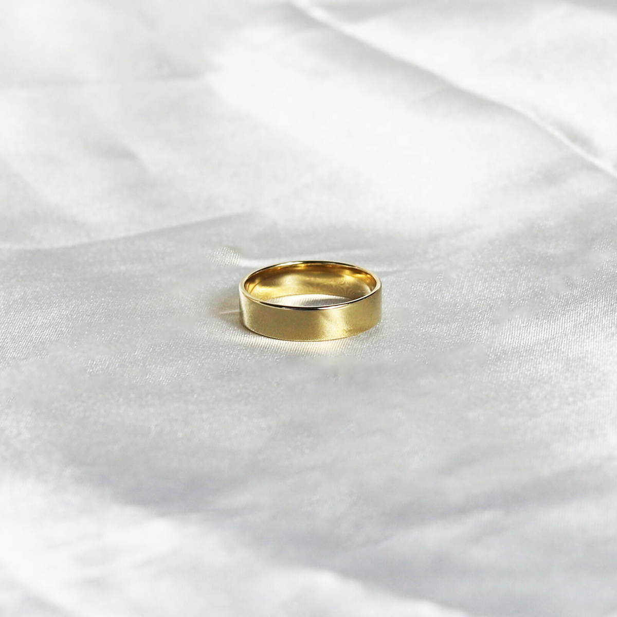 Men's 9ct Yellow Gold Flat Wedding Ring