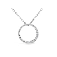 9ct White Gold Claw Set Graduated Diamond Set Circle Pendant