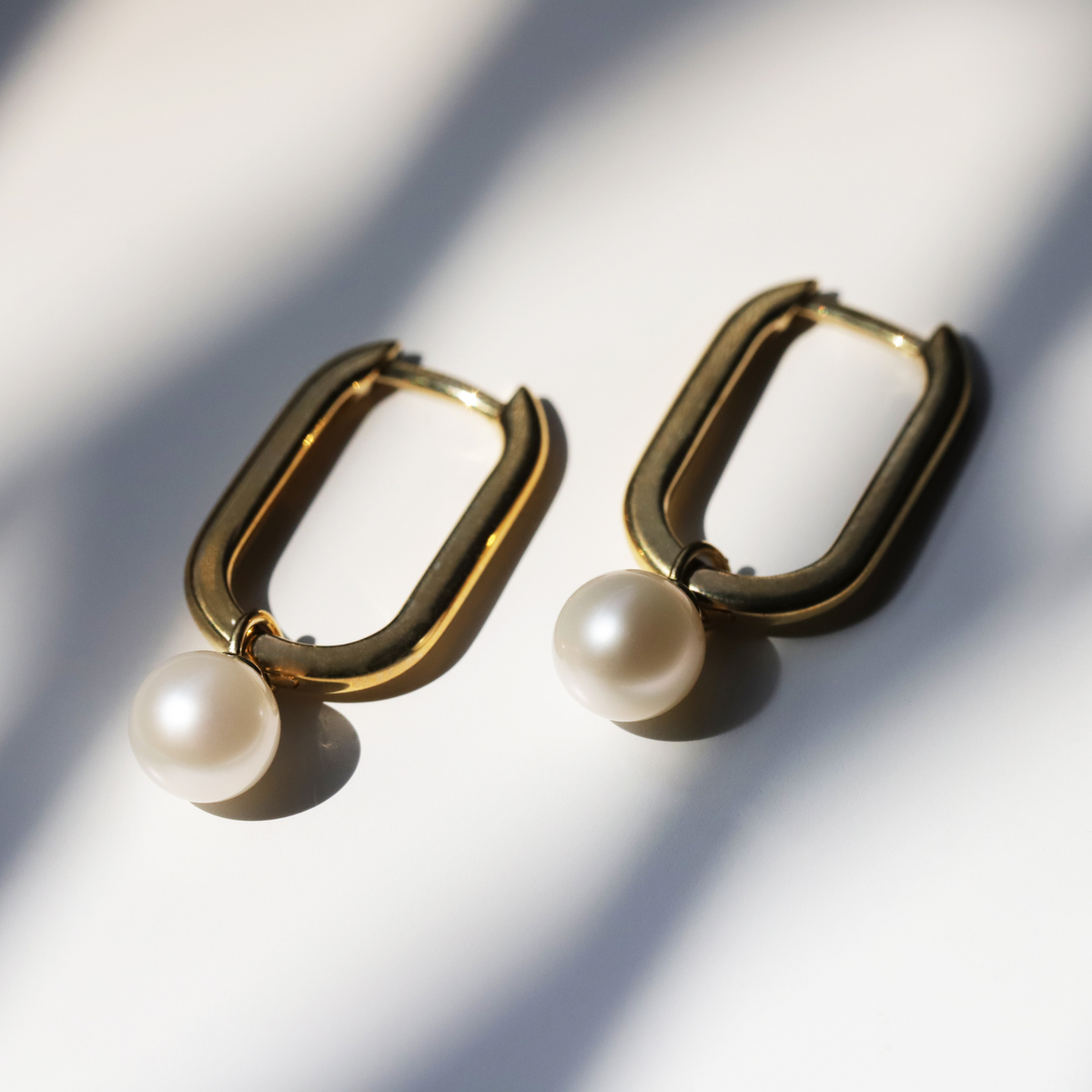 9ct Yellow Gold Hoops With Freshwater Pearl Drop