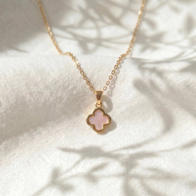 9ct Yellow Gold Mother Of Pearl Clover Pendant - alternate