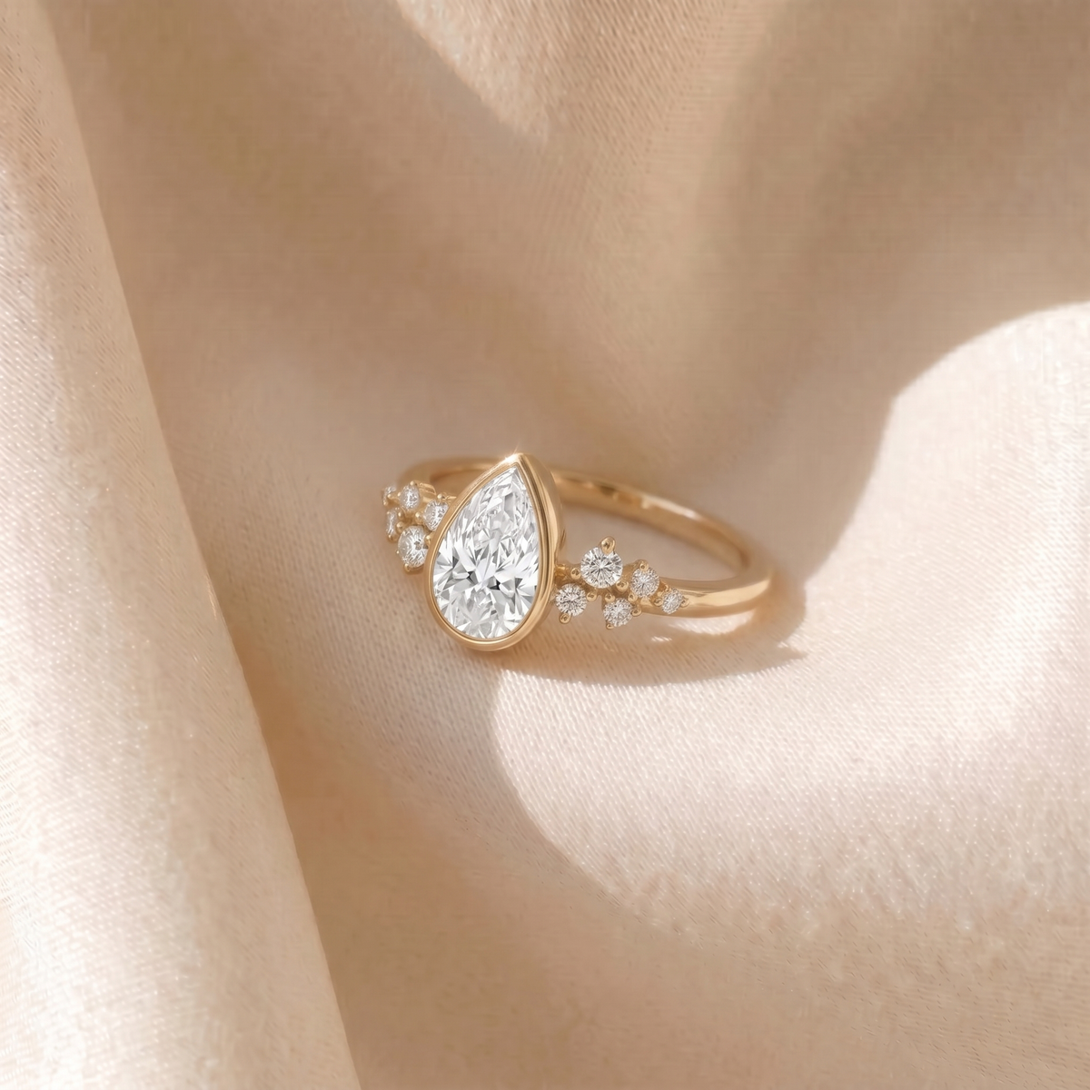 18ct Yellow Gold Pear Lab Grown Diamond Engagement Ring