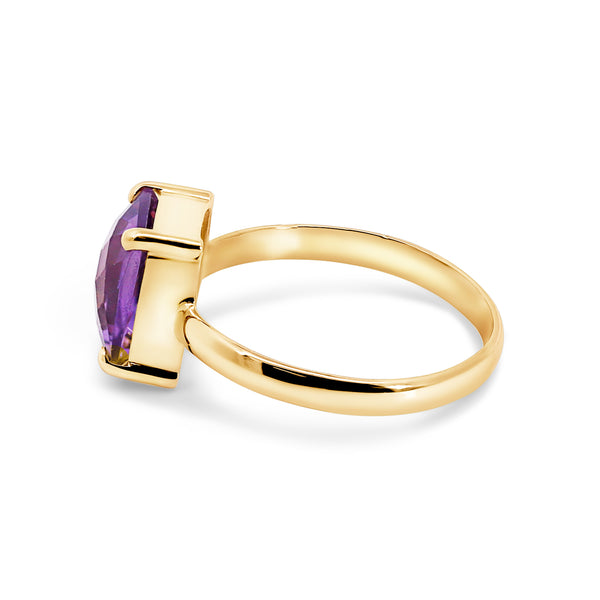 9ct Yellow Gold Cushion Cut Amethyst Dress Ring - alternate view