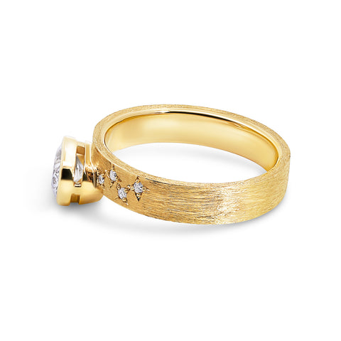 9ct Yellow Gold Oval Lab Grown Diamond Offset On Matt Brushed Band - alternate view